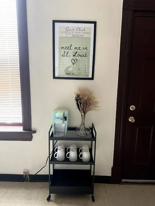 Charming Duplex On Quiet Street Apartment Saint Louis